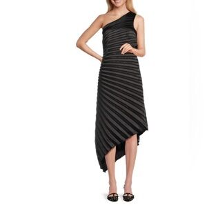 NWT Bebe Size S Pleated Midi Black One-Shoulder Dress Cutout Side